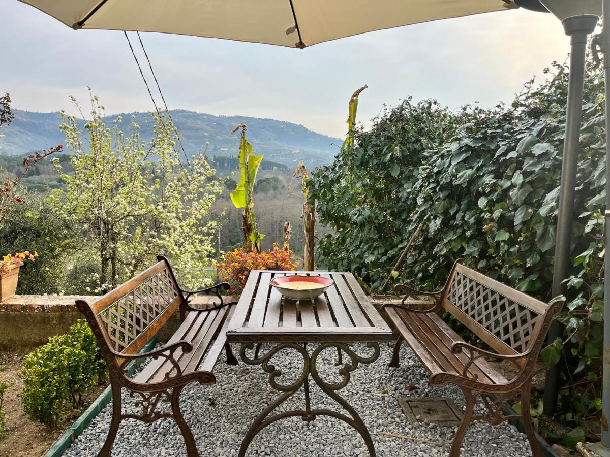 Casa Del Pino Bed & Breakfast Borgo a Buggiano Exterior photo